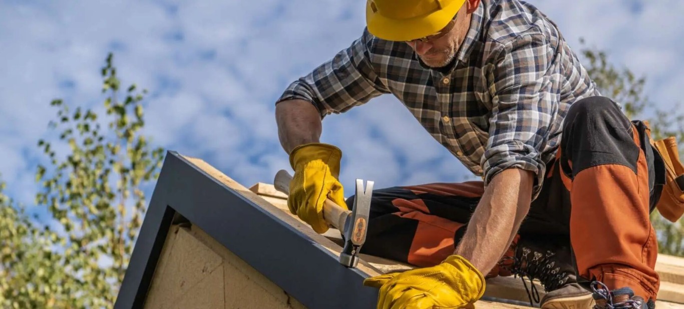 Professional roof repair services in Monterey Park, CA